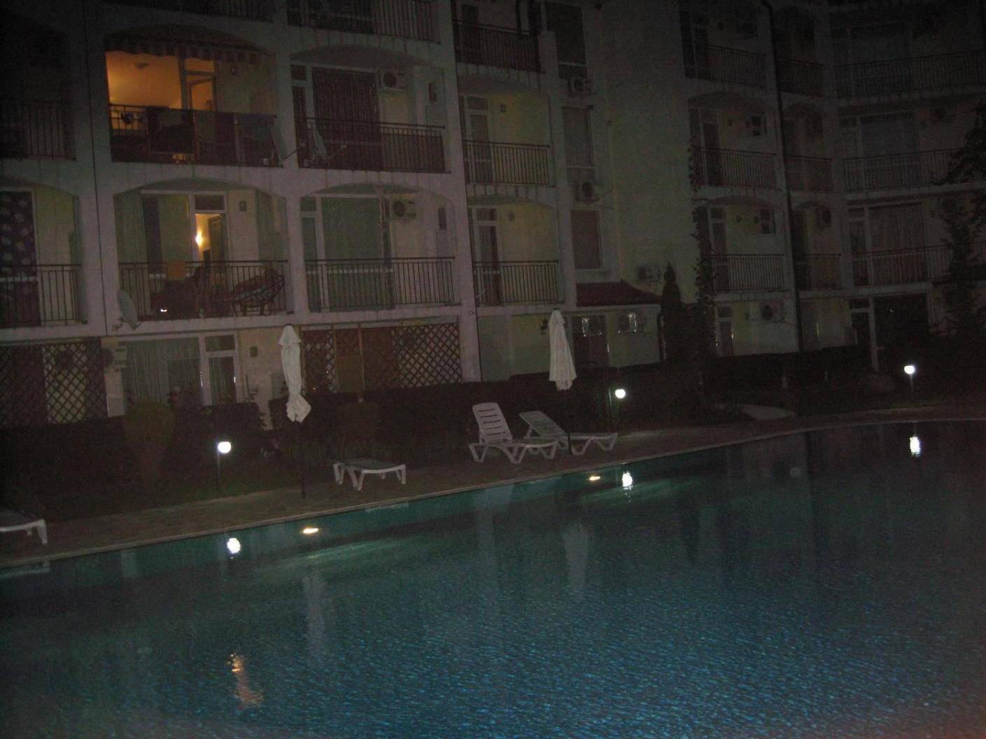Apartment Rutland Ravda Esterno foto