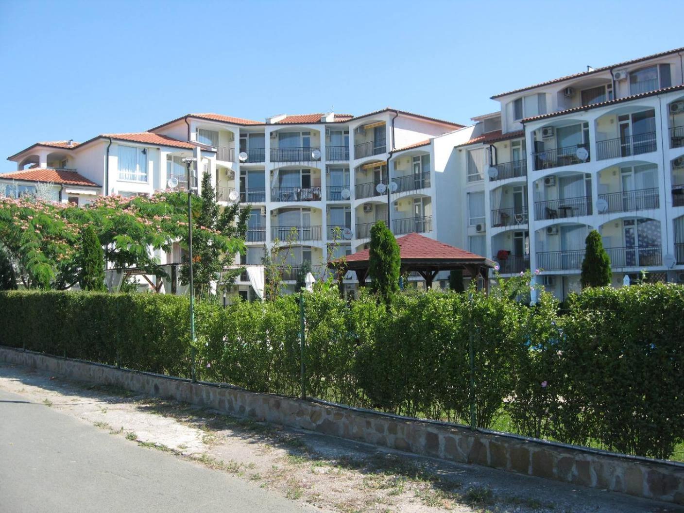 Apartment Rutland Ravda Esterno foto