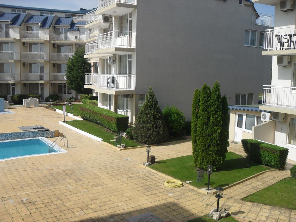 Apartment Rutland Ravda Esterno foto