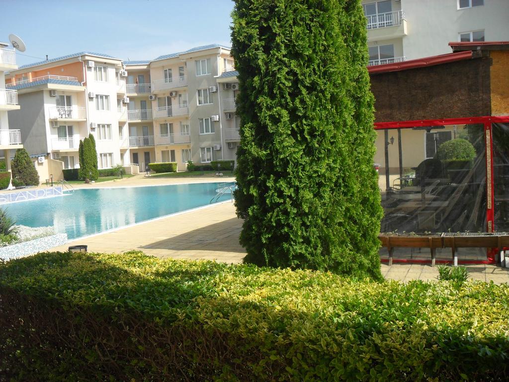 Apartment Rutland Ravda Esterno foto
