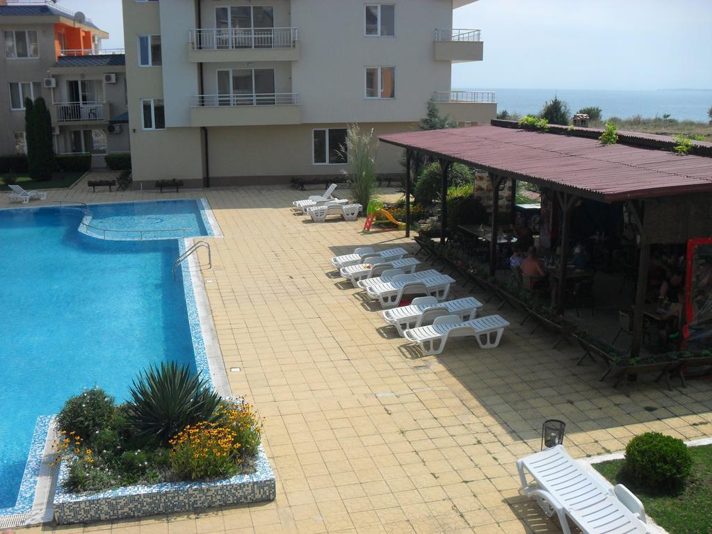 Apartment Rutland Ravda Esterno foto