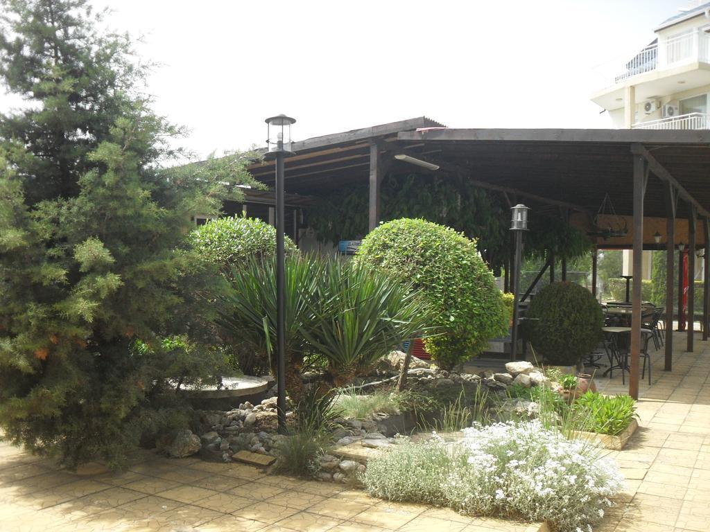 Apartment Rutland Ravda Esterno foto