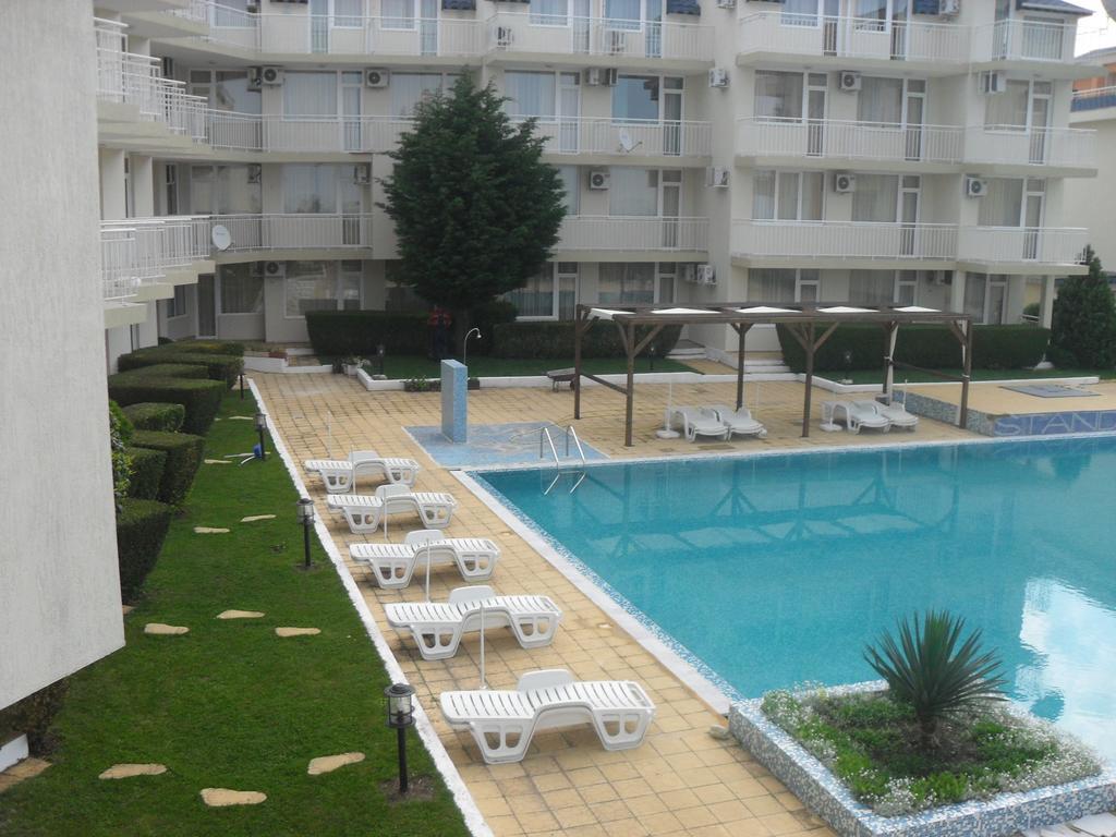 Apartment Rutland Ravda Esterno foto
