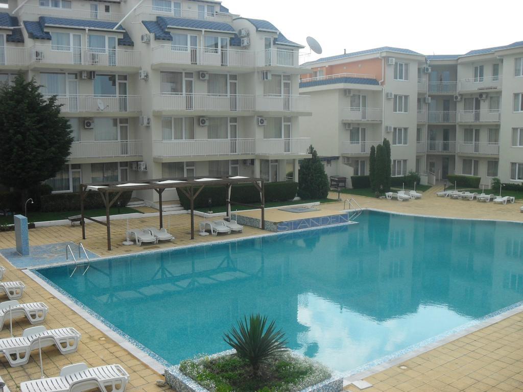 Apartment Rutland Ravda Esterno foto