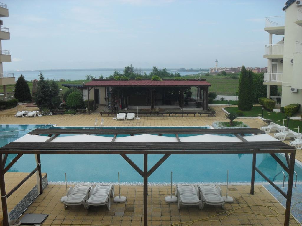 Apartment Rutland Ravda Esterno foto