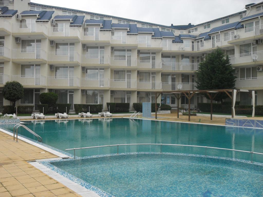 Apartment Rutland Ravda Esterno foto