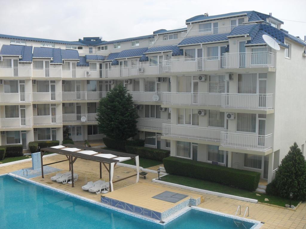 Apartment Rutland Ravda Esterno foto