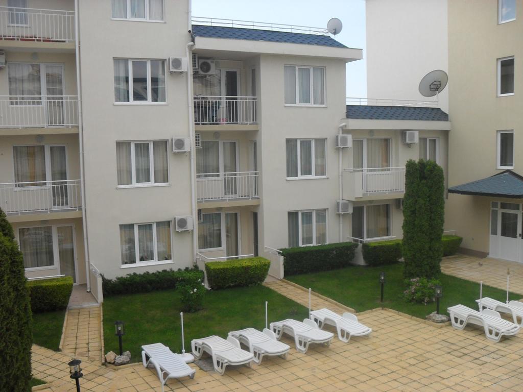 Apartment Rutland Ravda Esterno foto