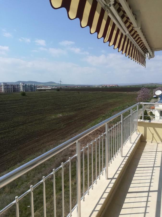 Apartment Rutland Ravda Esterno foto