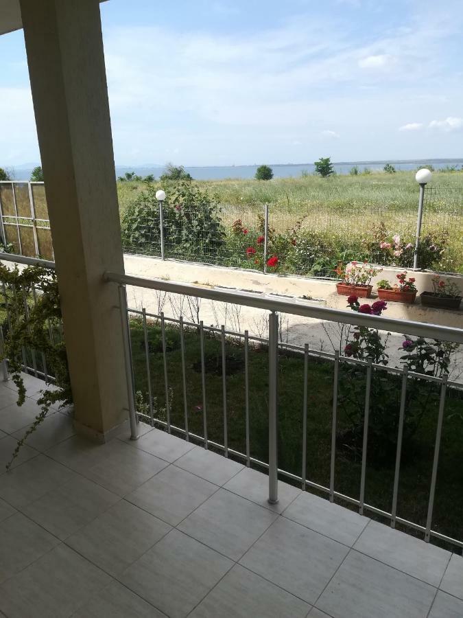 Apartment Rutland Ravda Esterno foto